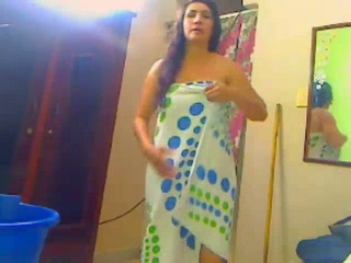 Gallery 814 Punjabi wife taking shower self recorded video