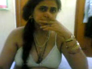 Gallery 958 Malika bhabhi in horny white bra showing off. 